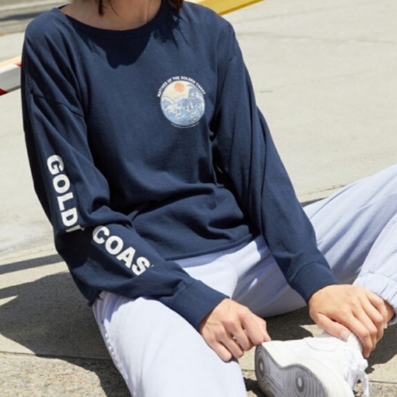 Brandy Melville Tops Brandy Melville John Gait Natives Of The